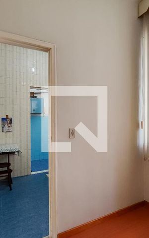 Casa à venda com 63m², 2 quartos e sem vaga Casa à venda com 63m², 2 quartos e sem vagaQuarto de Serviço