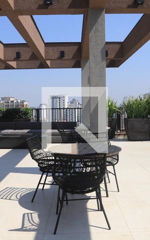 Studio à venda com 21m², 0 quarto e sem vagaÁrea comum