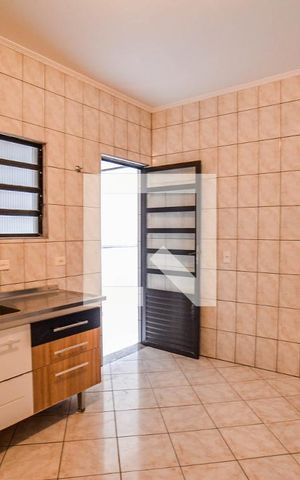 Apartamento para alugar com 140m², 3 quartos e 2 vagas Apartamento para alugar com 140m², 3 quartos e 2 vagasCozinha