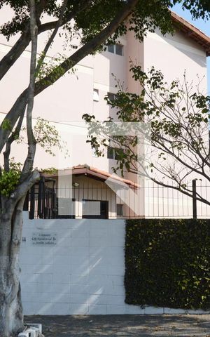 Apartamento à venda com 58m², 2 quartos e 1 vagaFachada e portaria