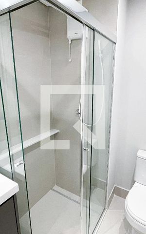 Studio para alugar com 24m², 1 quarto e 1 vaga Studio para alugar com 24m², 1 quarto e 1 vagaBanheiro