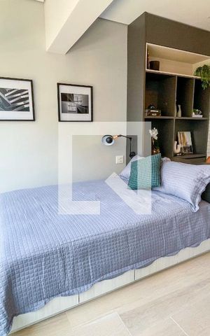 Studio para alugar com 24m², 1 quarto e 1 vaga Studio para alugar com 24m², 1 quarto e 1 vagaStudio