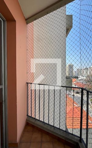 Apartamento à venda com 60m², 2 quartos e 1 vaga Apartamento à venda com 60m², 2 quartos e 1 vagaVaranda