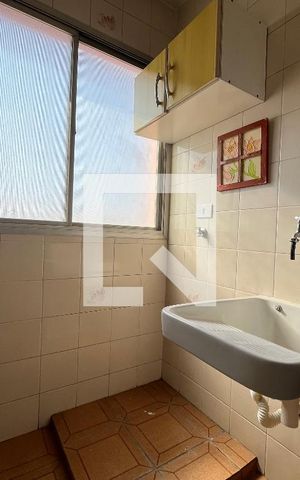 Apartamento à venda com 60m², 2 quartos e 1 vaga Apartamento à venda com 60m², 2 quartos e 1 vagaÁrea de Serviço