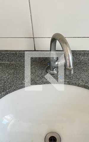 Apartamento à venda com 60m², 2 quartos e 1 vaga Apartamento à venda com 60m², 2 quartos e 1 vagaBanheiro
