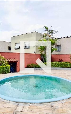 Apartamento à venda com 60m², 2 quartos e 1 vaga Apartamento à venda com 60m², 2 quartos e 1 vagaÁrea comum - Piscina