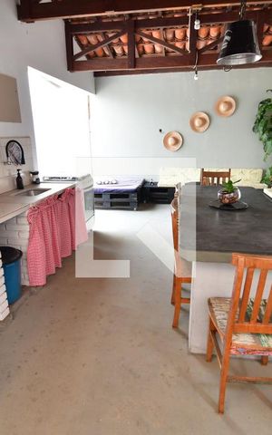Casa à venda com 273m², 4 quartos e 2 vagasVaranda gourmet