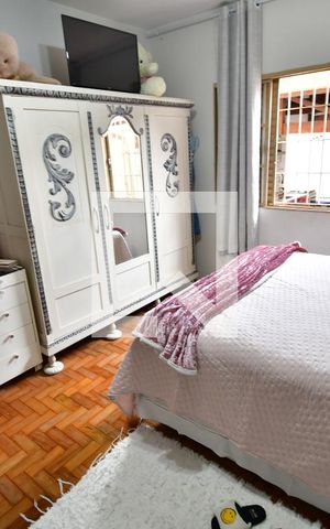 Casa à venda com 273m², 4 quartos e 2 vagasQuarto 2