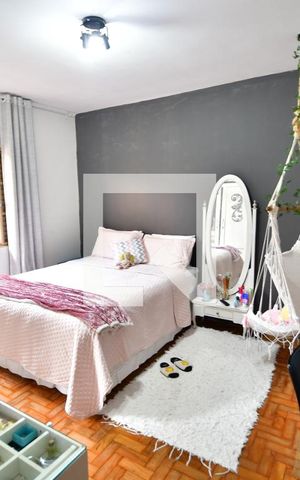 Casa à venda com 273m², 4 quartos e 2 vagasQuarto 2