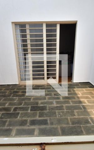 Casa à venda com 273m², 4 quartos e 2 vagasQuarto 1 - Vista