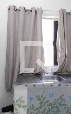 Studio para alugar com 20m², 1 quarto e sem vaga Studio para alugar com 20m², 1 quarto e sem vagaStudio