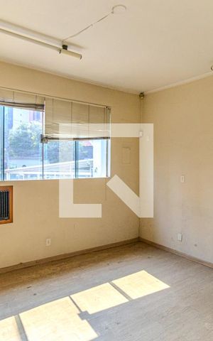 Casa à venda com 210m², 5 quartos e 3 vagasSuíte 1
