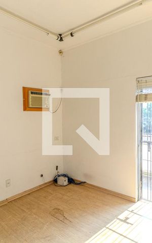Casa à venda com 210m², 5 quartos e 3 vagasQuarto 2