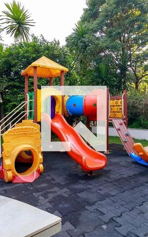 Apartamento à venda com 134m², 3 quartos e 3 vagas Apartamento à venda com 134m², 3 quartos e 3 vagasPlayground