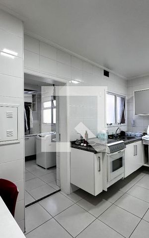 Apartamento à venda com 134m², 3 quartos e 3 vagasCozinha