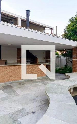 Apartamento à venda com 134m², 3 quartos e 3 vagas Apartamento à venda com 134m², 3 quartos e 3 vagasChurrasqueira