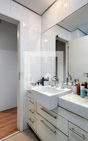 Apartamento à venda com 134m², 3 quartos e 3 vagasBanheiro Suíte 3