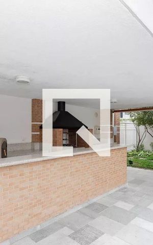 Apartamento à venda com 134m², 3 quartos e 3 vagas Apartamento à venda com 134m², 3 quartos e 3 vagasChurrasqueira