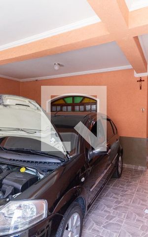 Casa à venda com 169m², 3 quartos e 2 vagasGaragem
