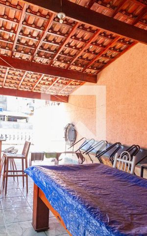 Casa à venda com 169m², 3 quartos e 2 vagasQuintal