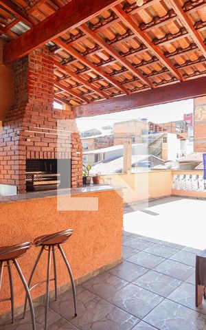 Casa à venda com 169m², 3 quartos e 2 vagasQuintal