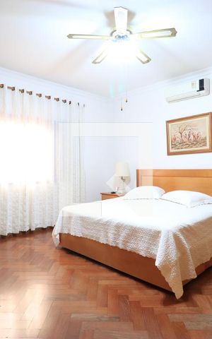 Casa à venda com 650m², 4 quartos e 5 vagasSuíte 2