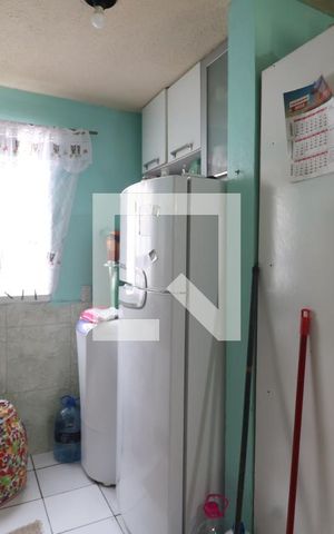 Apartamento à venda com 44m², 2 quartos e 1 vagaCozinha e Área de Serviço