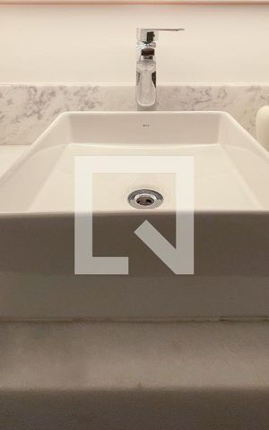 Studio à venda com 54m², 1 quarto e 1 vaga Studio à venda com 54m², 1 quarto e 1 vagaBanheiro