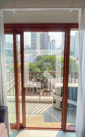 Studio à venda com 54m², 1 quarto e 1 vaga Studio à venda com 54m², 1 quarto e 1 vagaVaranda