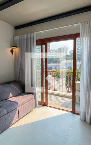 Studio à venda com 54m², 1 quarto e 1 vaga Studio à venda com 54m², 1 quarto e 1 vagaSala