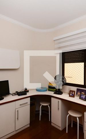 Apartamento à venda com 188m², 4 quartos e 3 vagas Apartamento à venda com 188m², 4 quartos e 3 vagasQuarto 3