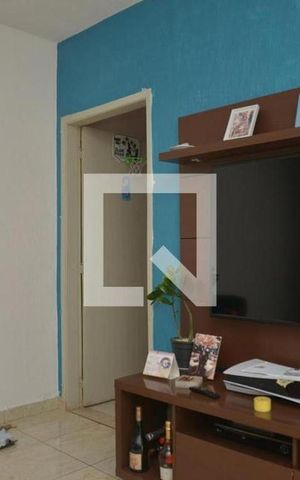 Casa para alugar com 70m², 4 quartos e 2 vagasSala