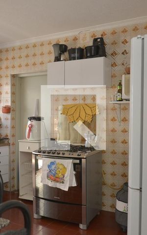 Casa para alugar com 70m², 4 quartos e 2 vagasCozinha