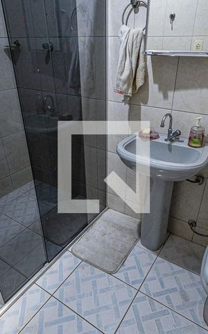 Casa à venda com 360m², 6 quartos e 4 vagasBanheiro