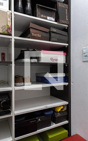 Casa à venda com 169m², 4 quartos e 3 vagas Casa à venda com 169m², 4 quartos e 3 vagascloset na suíte 2