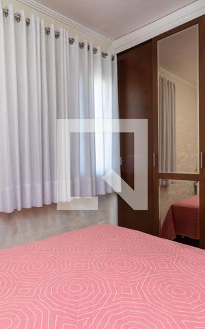 Apartamento à venda com 156m², 4 quartos e 3 vagasQuarto 
