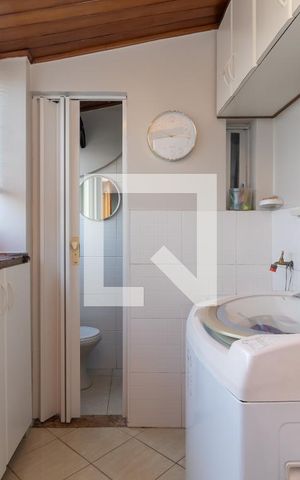 Apartamento à venda com 156m², 4 quartos e 3 vagasPiso superior Lavanderia 