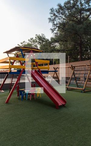 Apartamento à venda com 156m², 4 quartos e 3 vagasÁrea Comum - Playground