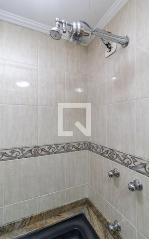 Apartamento à venda com 156m², 4 quartos e 3 vagasBanheiro Quarto 