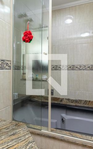 Apartamento à venda com 156m², 4 quartos e 3 vagasBanheiro Quarto 