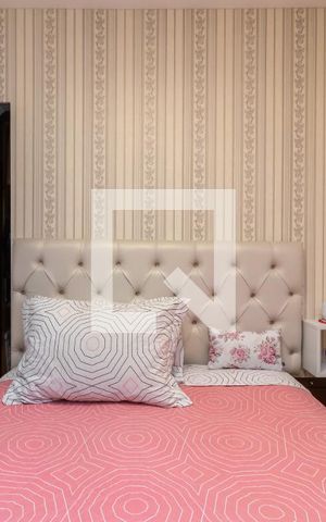 Apartamento à venda com 156m², 4 quartos e 3 vagasQuarto 