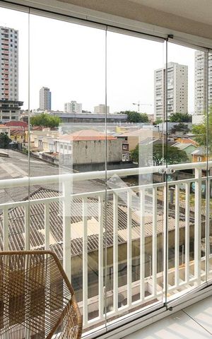 Apartamento à venda com 44m², 2 quartos e sem vaga Apartamento à venda com 44m², 2 quartos e sem vagaVaranda