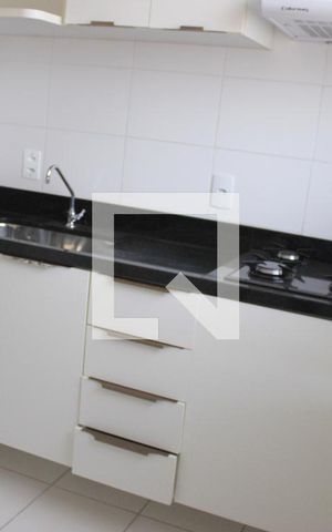 Apartamento para alugar com 40m², 2 quartos e 1 vagaCozinha com área de serviço