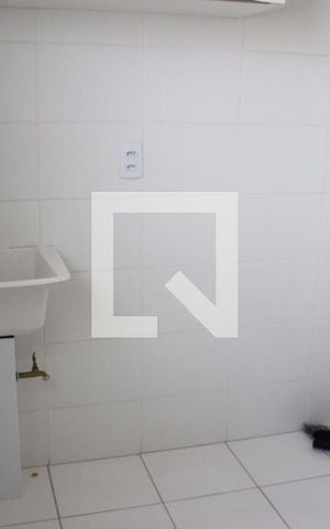 Apartamento para alugar com 40m², 2 quartos e 1 vagaCozinha com área de serviço