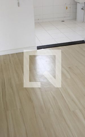 Apartamento para alugar com 40m², 2 quartos e 1 vagaSala