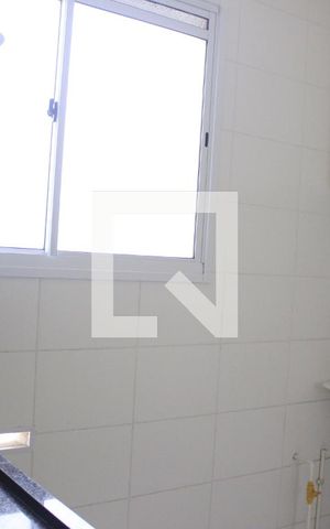 Apartamento para alugar com 40m², 2 quartos e 1 vagaCozinha com área de serviço