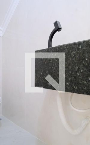 Casa para alugar com 250m², 4 quartos e 4 vagasLavabo