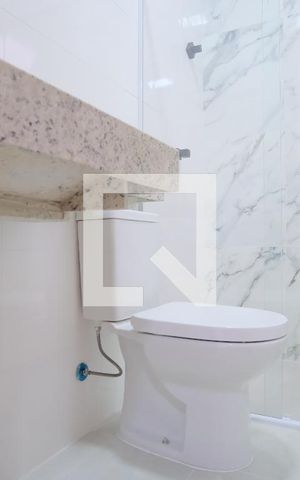 Casa para alugar com 250m², 4 quartos e 4 vagasBanheiro da Suíte 2