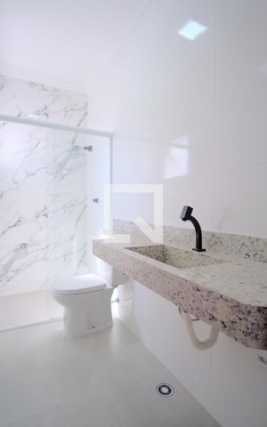 Casa para alugar com 250m², 4 quartos e 4 vagasBanheiro da Suíte 3