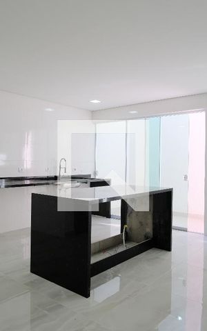 Casa para alugar com 250m², 4 quartos e 4 vagasCozinha